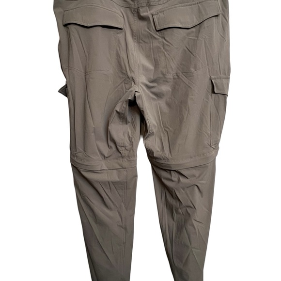NWT Men’s Telluride Clothing pants or zip off leg to shorts size 40X32 Grey - Picture 10 of 12